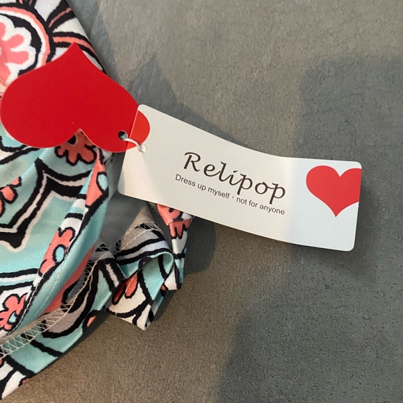 Relipop romper - Picture 2 of 4